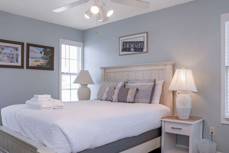 Guest bedroom 1