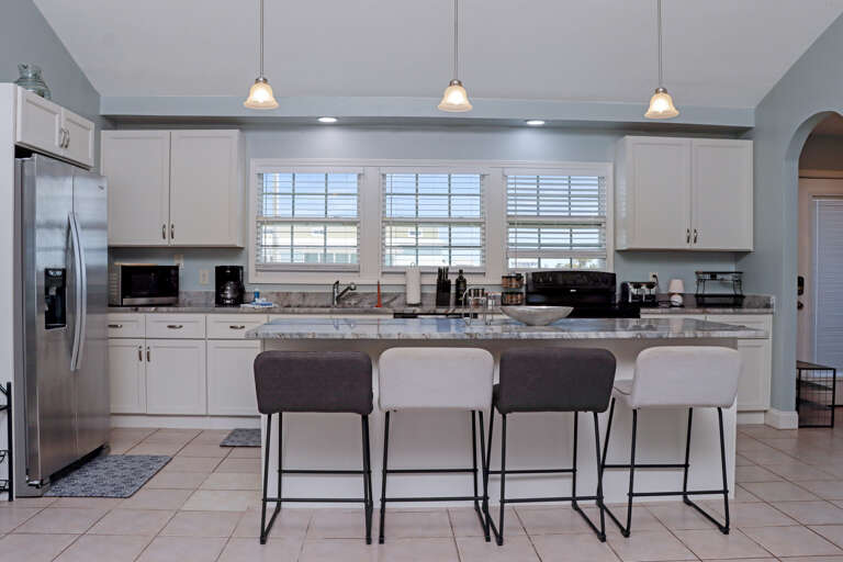 Kitchen Island with Bar Seating