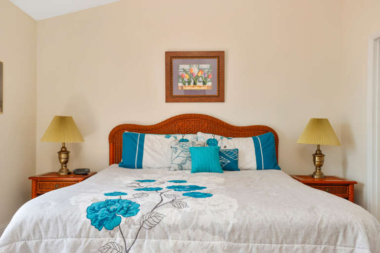 Master Bedroom 1 - King Bed
