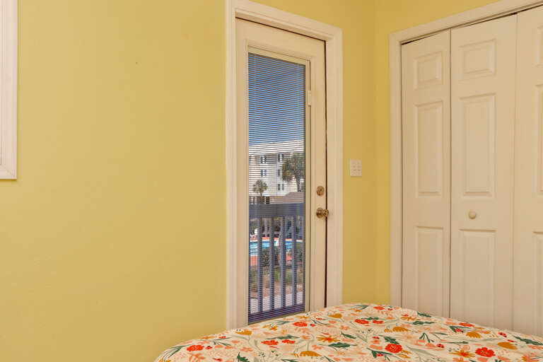Guest Bedroom - Pool View