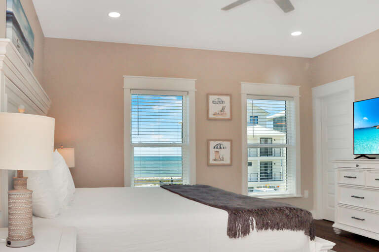 Bedroom 3 - Beach View Master Bedroom
