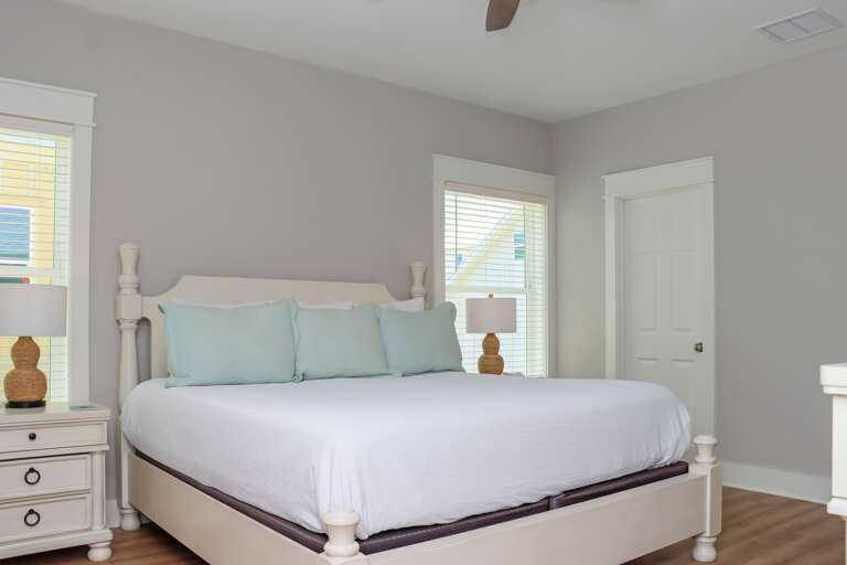 Bedroom 1 - Master Bedroom