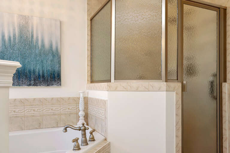 Bedroom 1 - Master Bathroom Tub and Shower