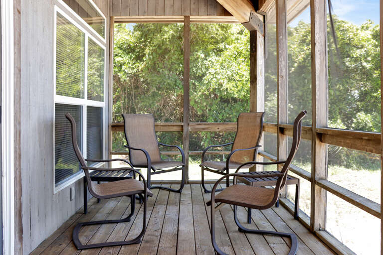 Front Porch - Sitting Area