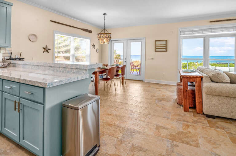 Dining Area/Kitchen