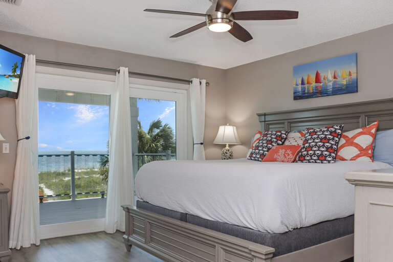 Bedroom 3 - Beach Front Master Bedroom