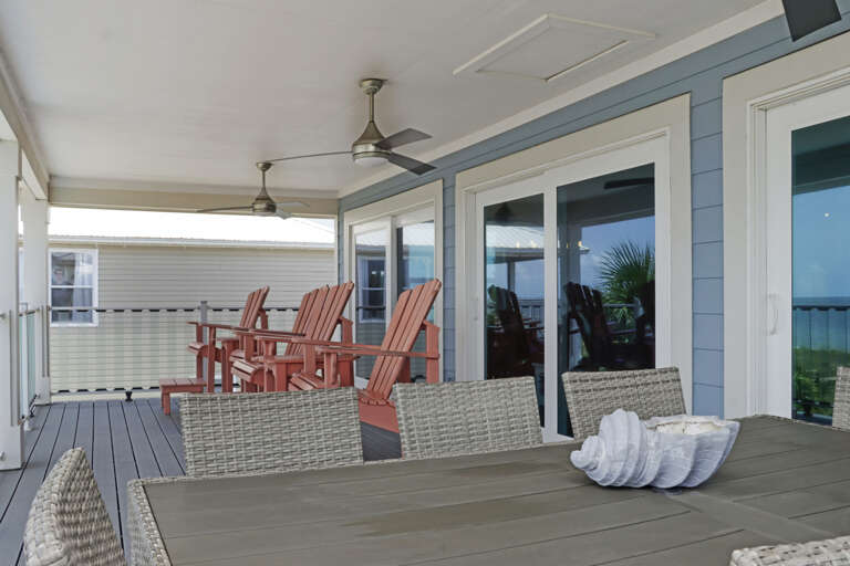 Outdoor Dining on Beach Front Deck