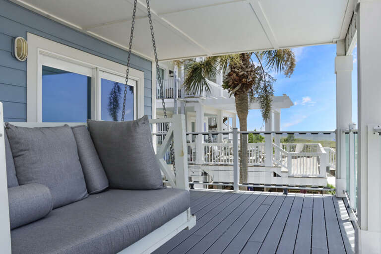 First Floor Beach Front Deck