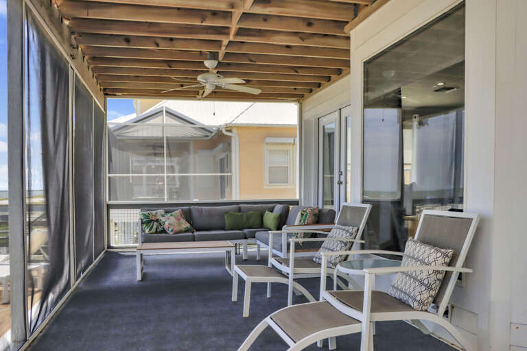 Beach Front Screened Deck