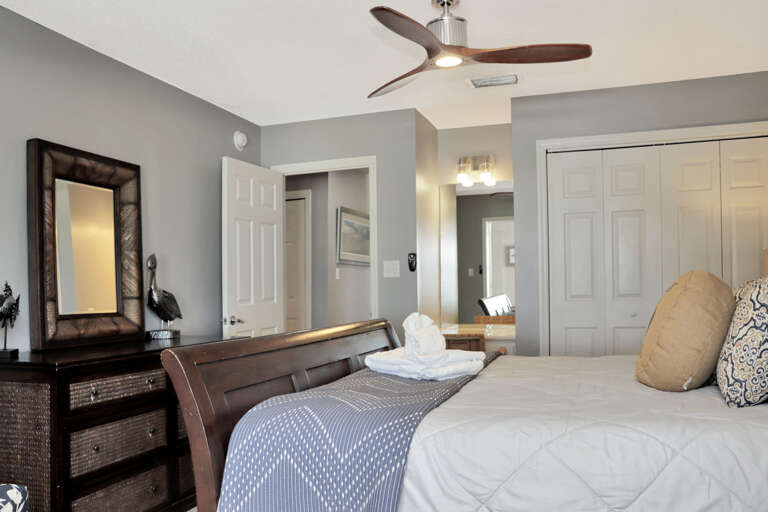 Bedroom 4 with Private Vanity