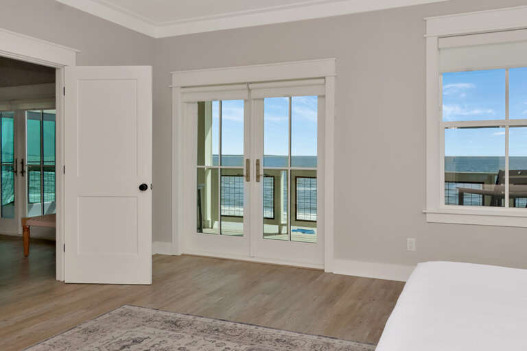 Bedroom 8 - Beach Front Deck