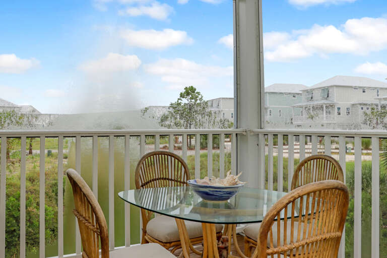 Outdoor Dining with a View
