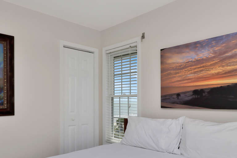 Bedroom 4 - Beach View