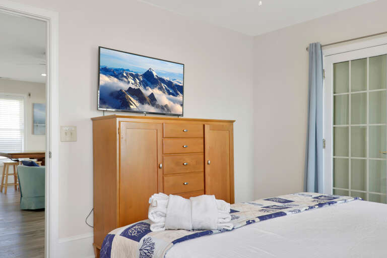 Bedroom 2 with TV