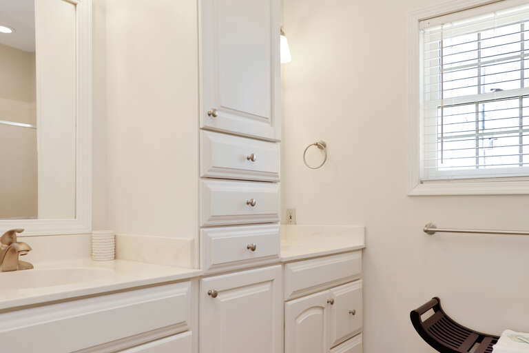 Bedroom 1 - Master Bathroom