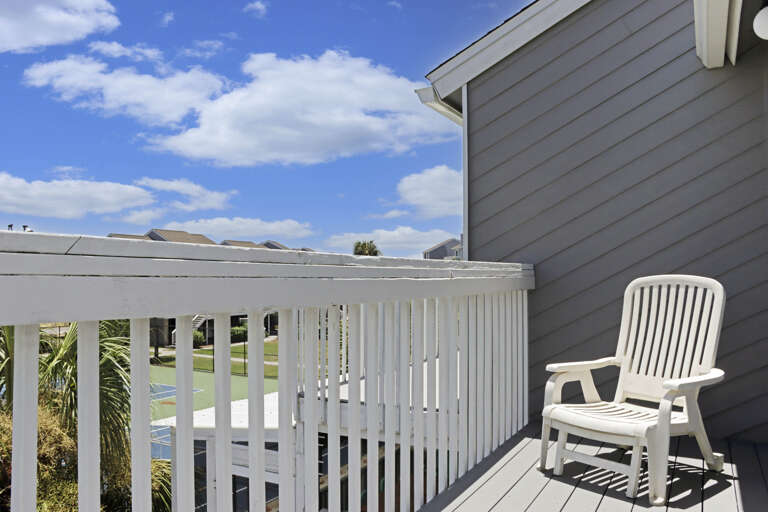 Bedroom 2 - Open Deck