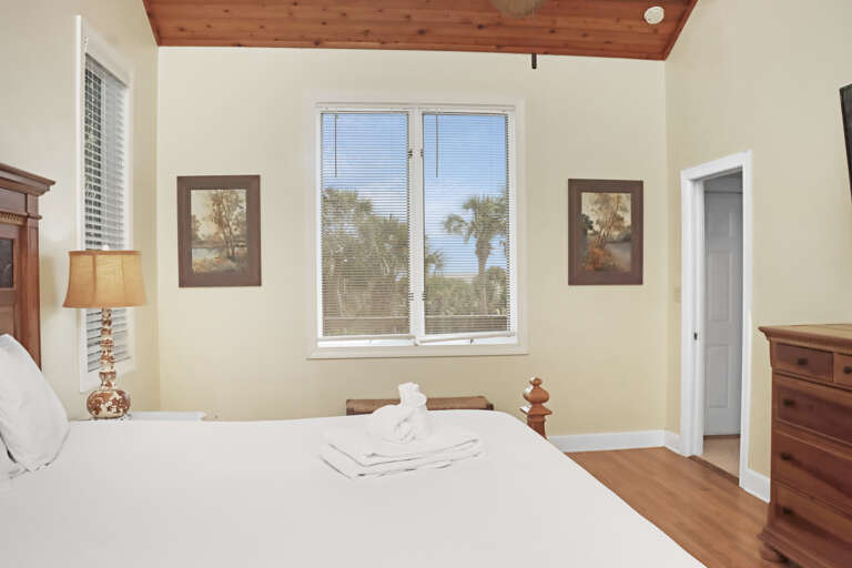 Bedroom 2 - Beach View