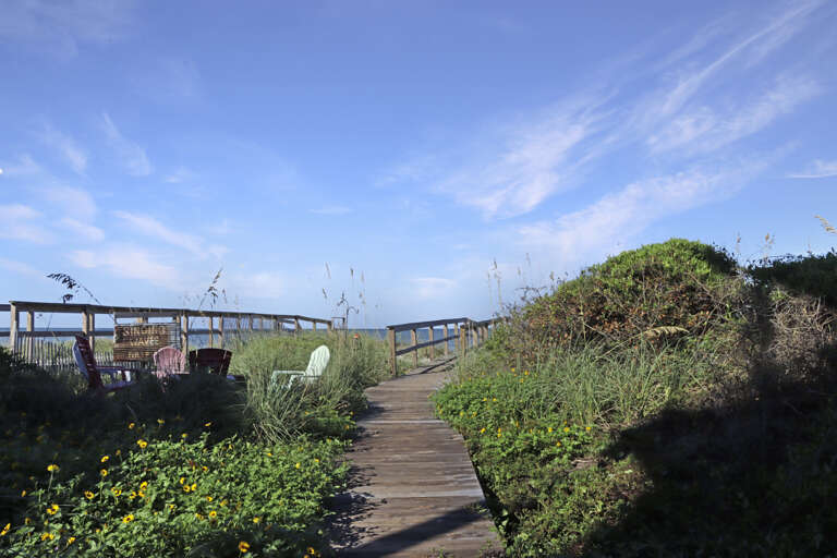 Private Walkway to Beach