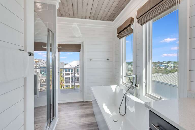 Private Full Bathroom