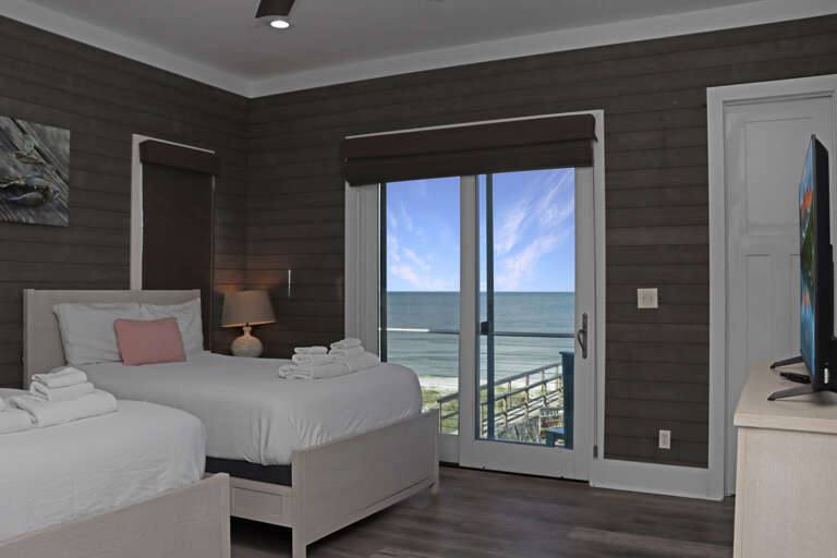 Bedroom 2 - Beach Front