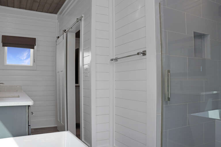 Bedroom 4 - Master Bathroom with Shower