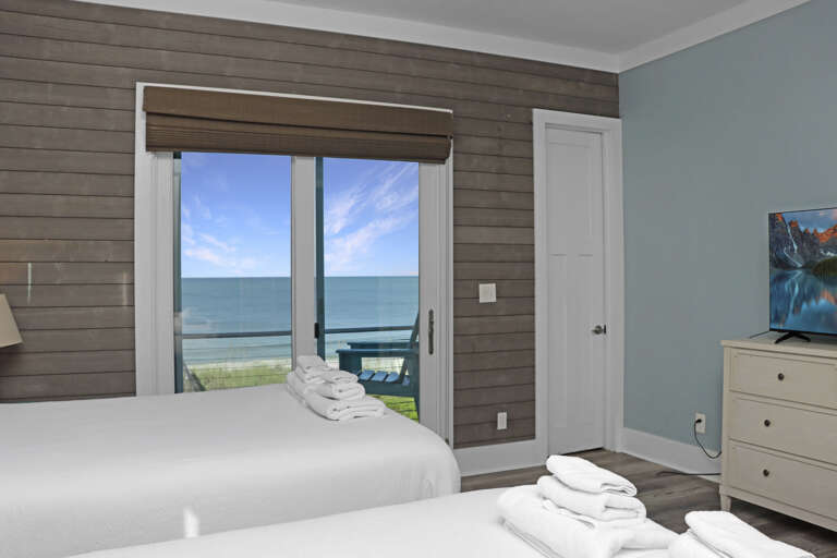 Bedroom 2 with Beach Front Deck