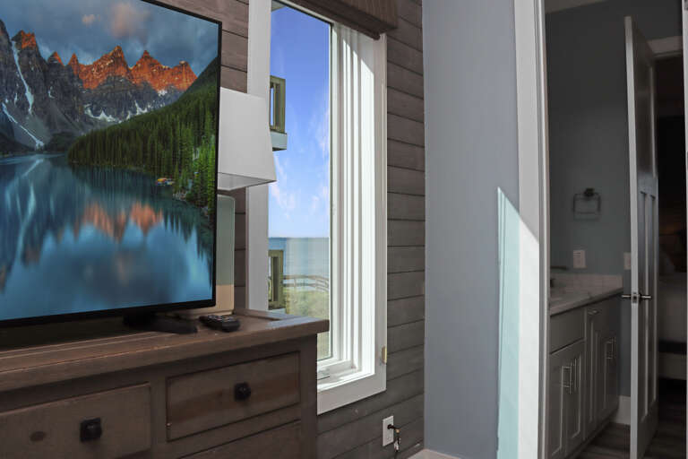 Bedroom 3 - Beach View