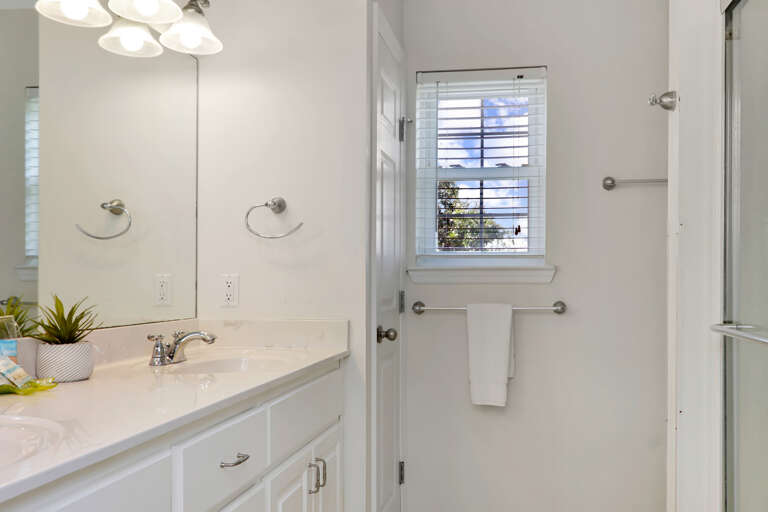 Bedroom 3 - Master Bathroom with Shower