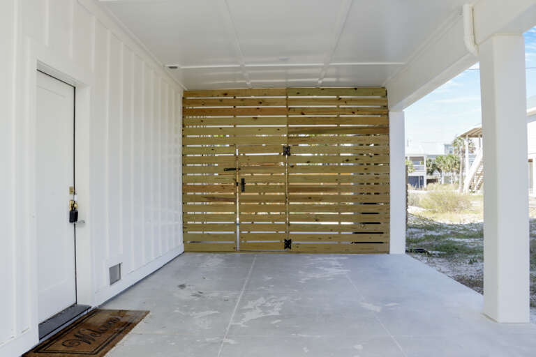 Covered Parking and Access to Pool
