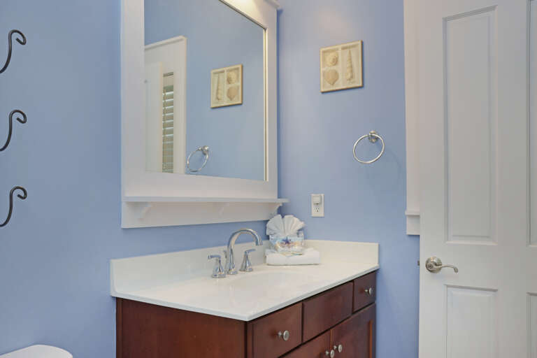 Bedroom 1 - Master Bathroom