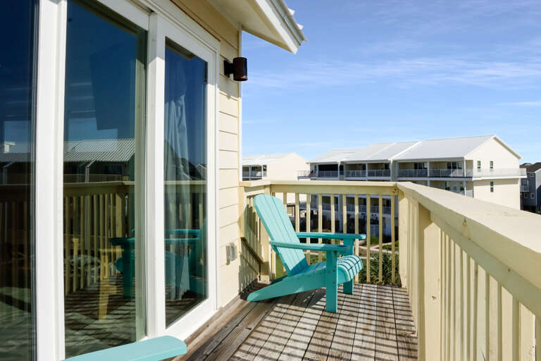 Bedroom 3 - Beach Front Deck