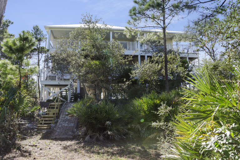 The Ghost Crab - Bayside View
