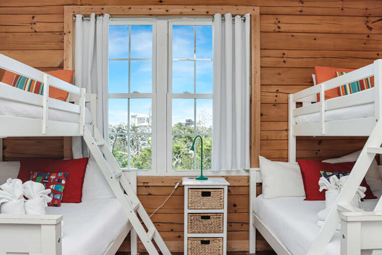 Bedroom 1 - Sleeps 6