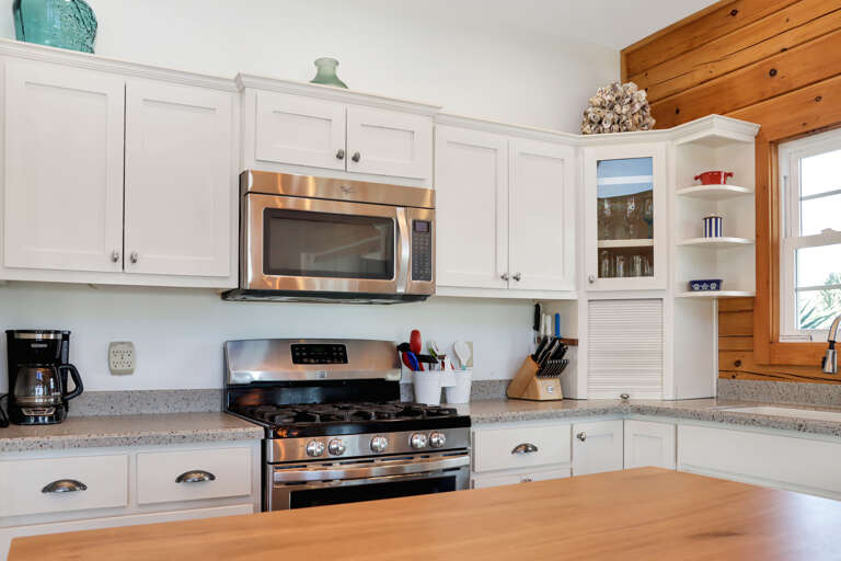 Kitchen 1