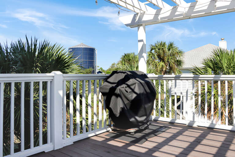 Gas Grill on Pergola Deck