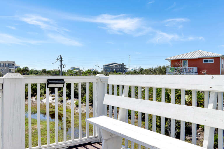 Small Deck at Main Entrance