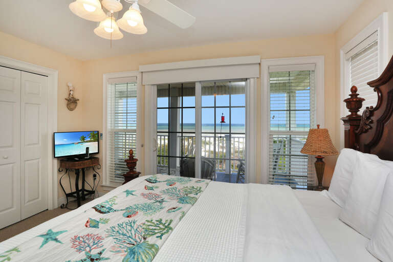Bedroom 3 - TV & Gulf View