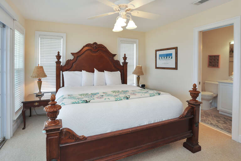 Bedroom 3 with Full Bath