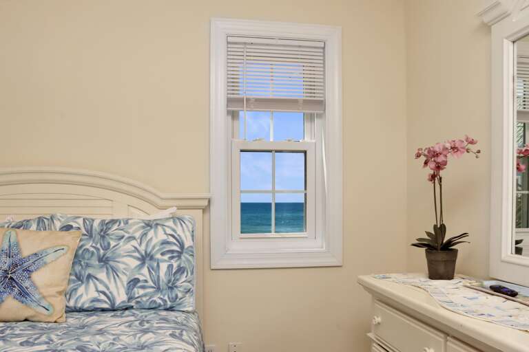 Bedroom 3 - Gulf View