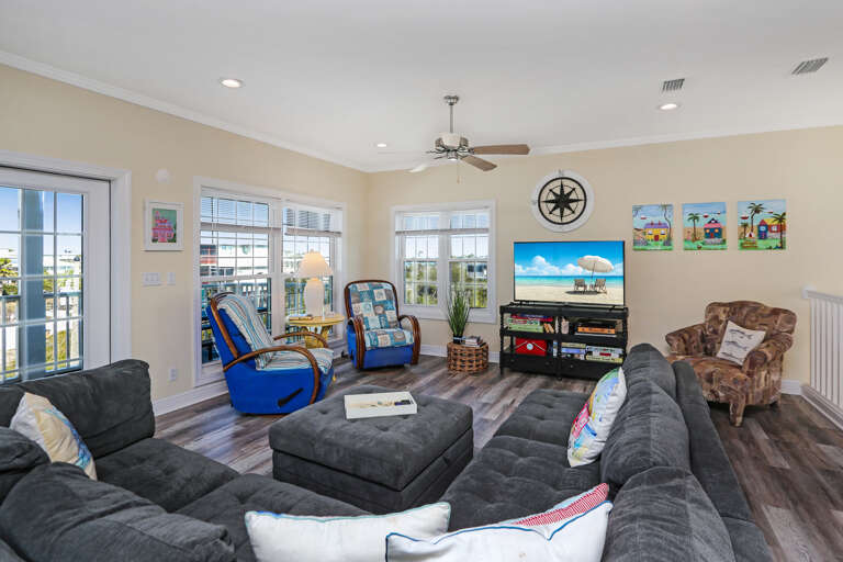 Lots of Space to Watch TV