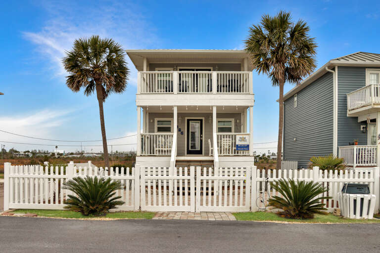 Beachside Exterior