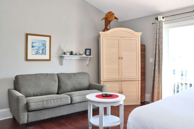 Bedroom 2 - Extra Seating