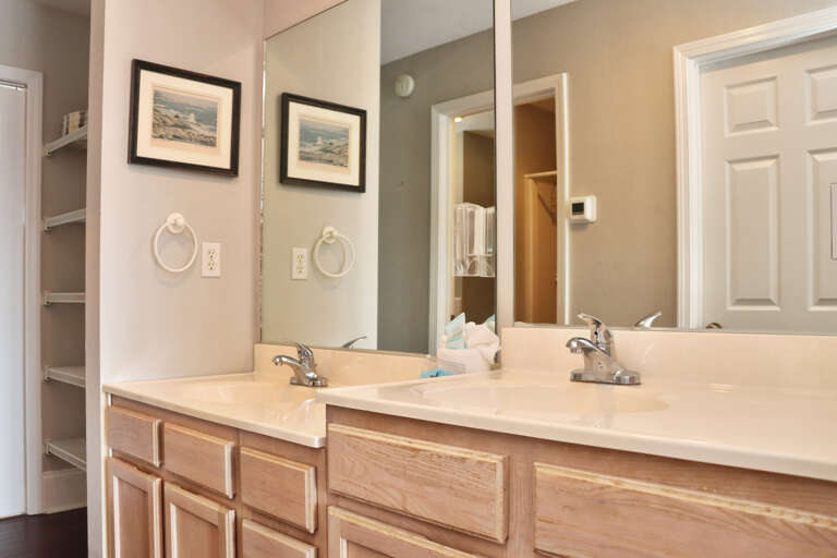 Bedroom 2 - Master Bath