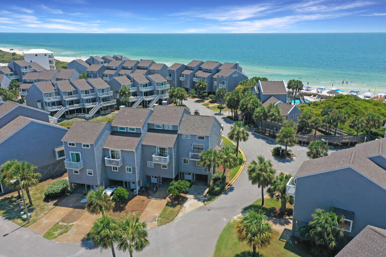 End Unit Townhouse Across from Community Pool