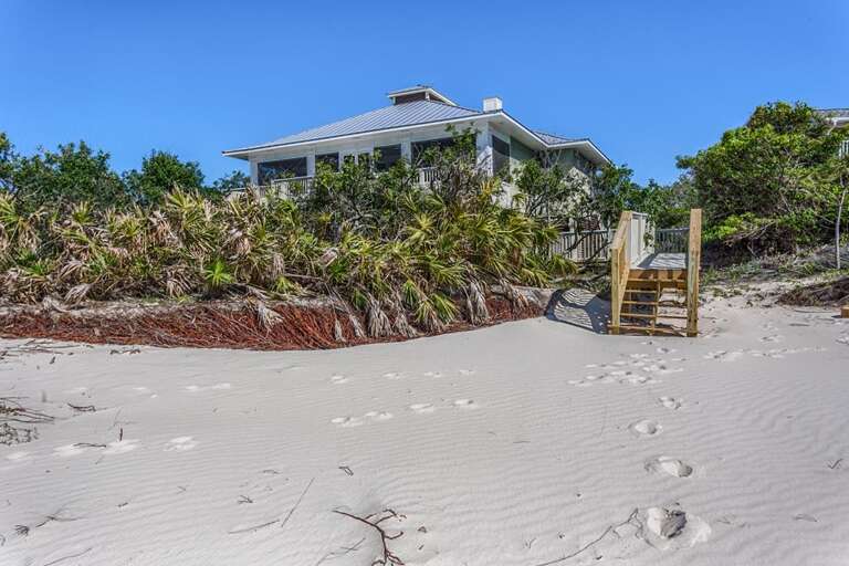 Beachside_Exterior_with_Access