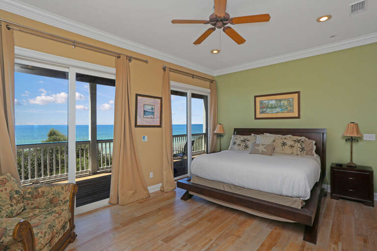 Bedroom 3 - Gulf Front Master Bedroom, 1st Floor
