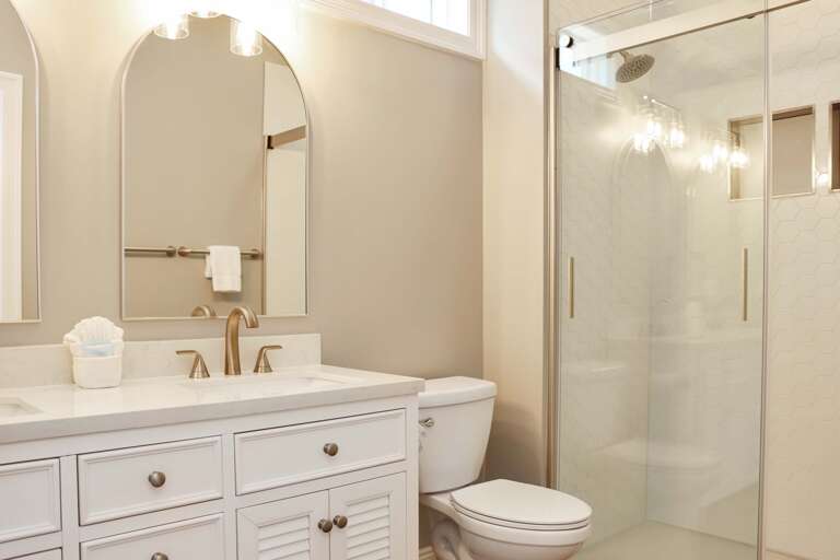 Ground Floor Full Bathroom