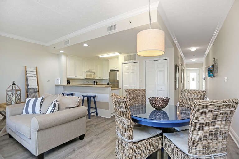 Living, Kitchen & Dining Area Living, Kitchen & Dining Area