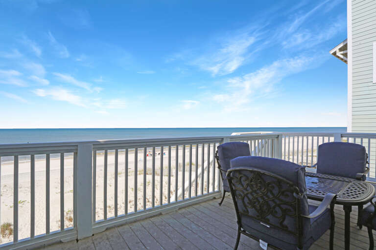 Dining on Gulf Front Deck