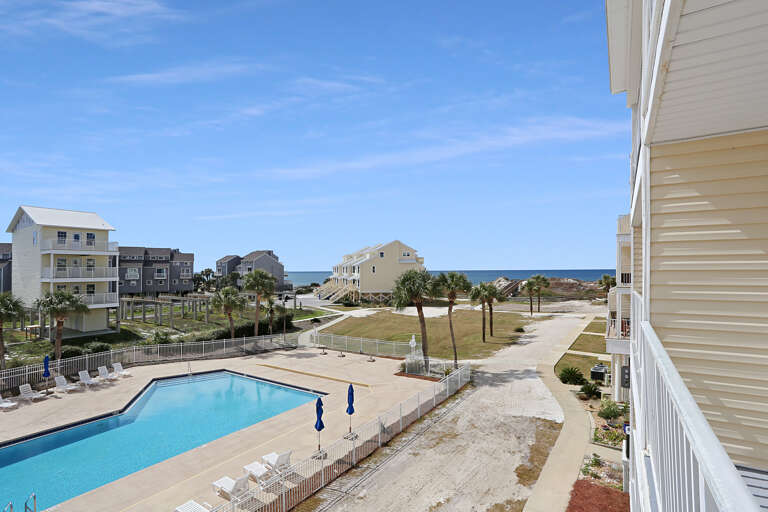 Bedroom 3 - Deck View